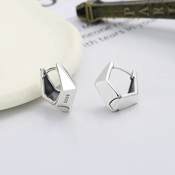 2024 Nové 925 Sterling Silver Geometrické Cross-sectioned Polygonálnym Nepravidelne Navrhnuté Diamond náušnice