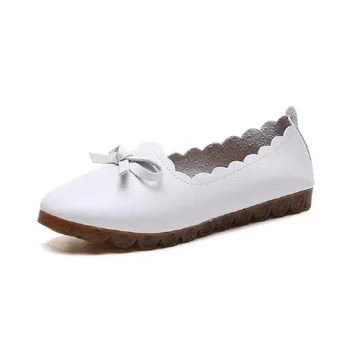 Cresfimix Zapatos De Mujer Ženy Fashion White Pu Kožené Kolo Prst Jar Pošmyknúť na Ploché Mokasíny Lady Bežné Hnedé Topánky A9713