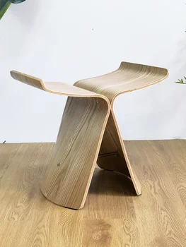 Motýľ stolice tvorivé jednoduché ohýbané drevo nízku stoličku orech denník farieb masívneho dreva Nordic denník stoličky
